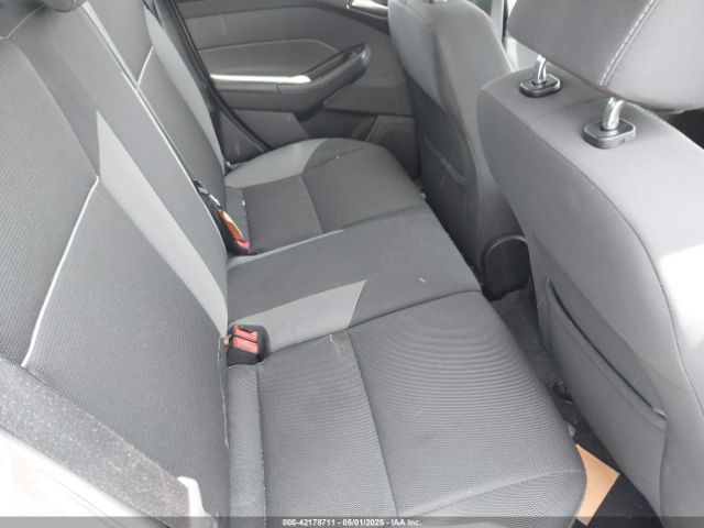 1FADP3K29EL243542 Ford FOCUS SE