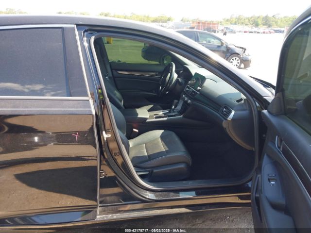 1HGCV1F36KA164731 Honda Accord Sport