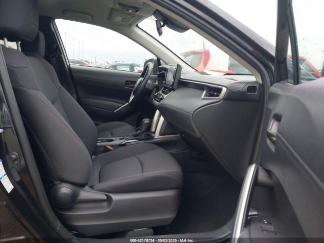 7MUCAABG3NV043526 Toyota Corolla Cross Le