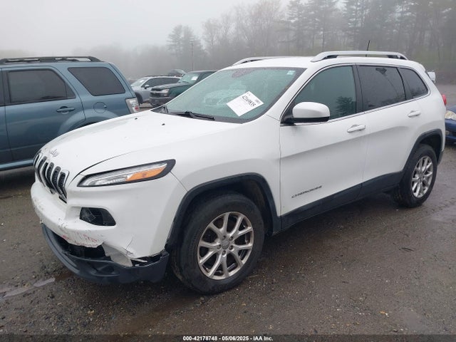 1C4PJMCB3GW130605 Jeep Cherokee