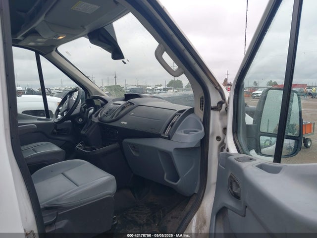 1FTYE1CM1JKA35810 Ford Transit-150