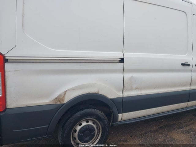 1FTYE1CM1JKA35810 Ford Transit-150