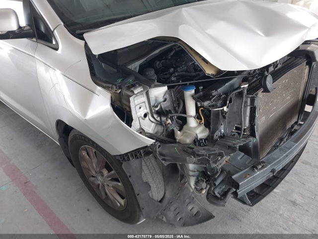 KIA SEDONA LX 2016 KNDMB5C11G6214595 Image 12