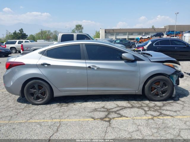 KMHDH4AE5EU118200 Hyundai ELANTRA SE