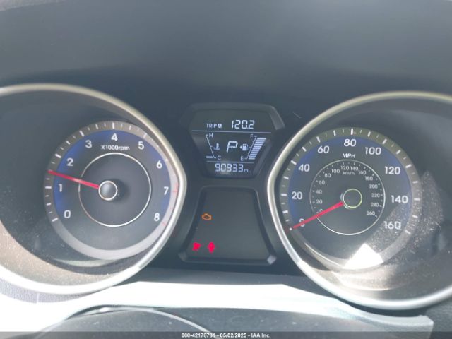 KMHDH4AE5EU118200 Hyundai ELANTRA SE