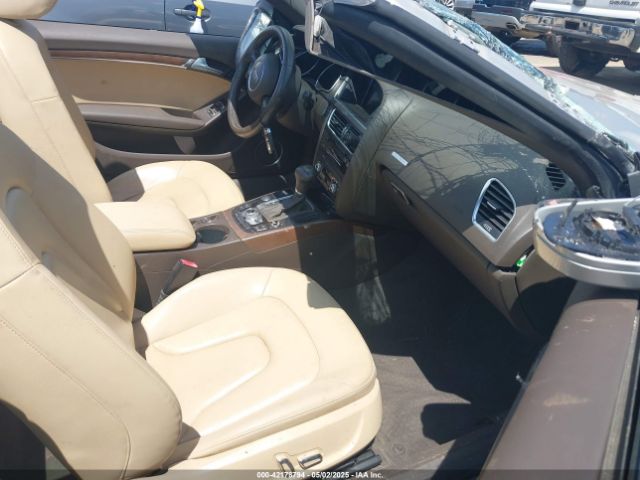 WAULFAFH6EN003233 Audi A5 2.0t Premium