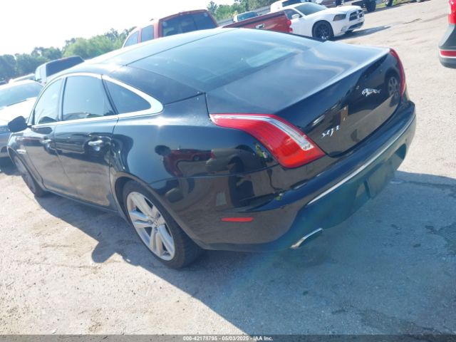 2012 JAGUAR XJ SAJWA2GB2CLV24457 Photo 2