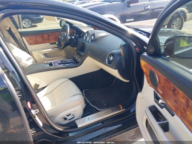 2012 JAGUAR XJ SAJWA2GB2CLV24457 Photo 4
