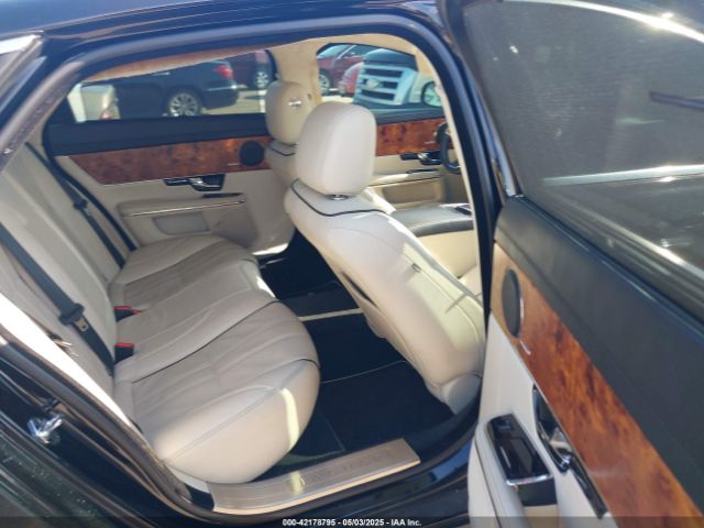 2012 JAGUAR XJ SAJWA2GB2CLV24457 Photo 7