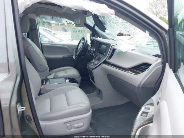 5TDYZ3DC6LS021788 Toyota SIENNA XLE