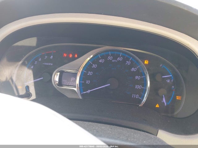 5TDYK3DCXES422168 Toyota Sienna Limited V6 7 Passenger