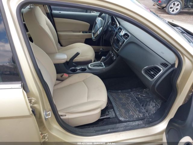 2011 CHRYSLER 200 1C3BC1FB0BN531482 Photo 4