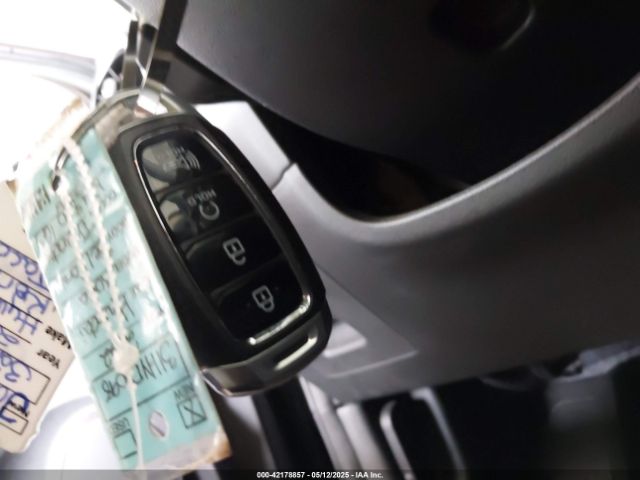 KM8K32ABXNU880163 Hyundai Kona Sel