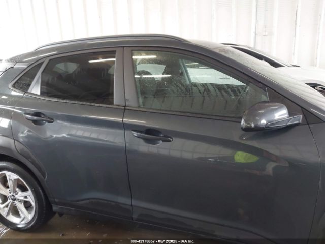 KM8K32ABXNU880163 Hyundai Kona Sel