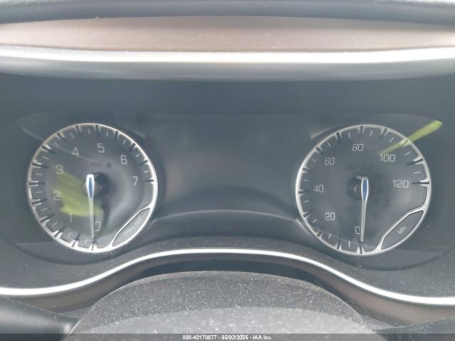 2C4RC1EG9JR127976 Chrysler Pacifica Touring L Plus