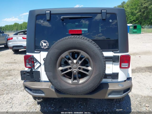 1C4AJWBG2GL229500 Jeep Wrangler 75th Anniversary
