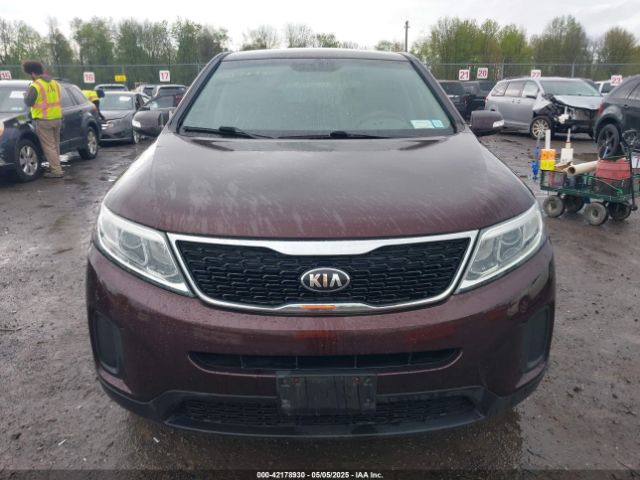 5XYKTCA61FG643402 KIA SORENTO LX