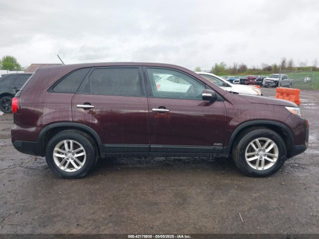 5XYKTCA61FG643402 KIA SORENTO LX