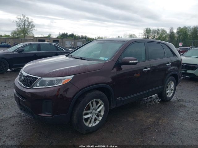 5XYKTCA61FG643402 KIA SORENTO LX