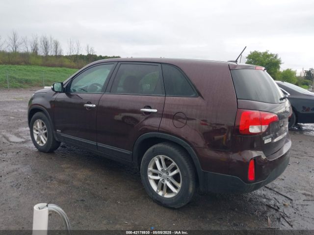 5XYKTCA61FG643402 KIA SORENTO LX