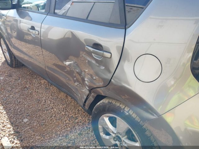 KNDJN2A23H7429198 KIA Soul