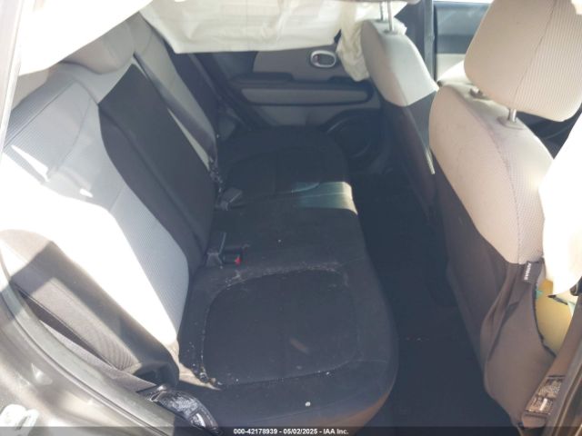 KNDJN2A23H7429198 KIA Soul
