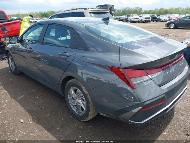 KMHLL4DG8RU847546 Hyundai ELANTRA SE