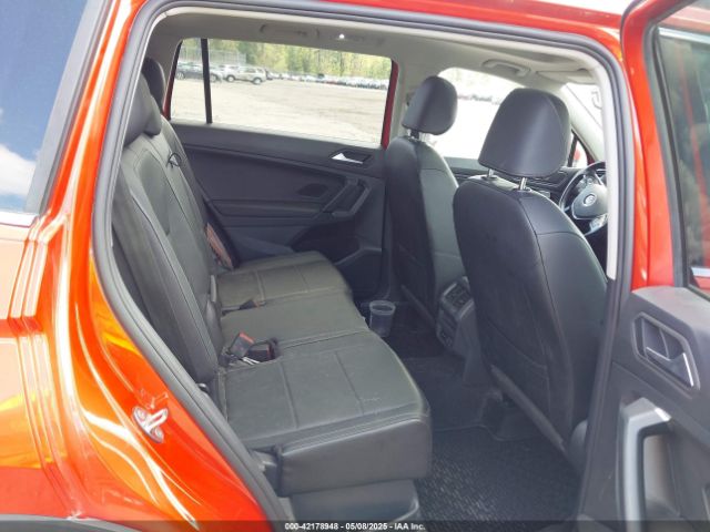 3VV2B7AX0KM153051 Volkswagen Tiguan