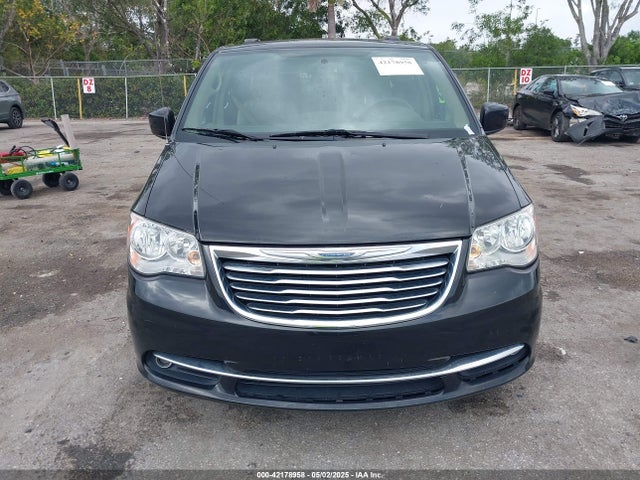 2C4RC1BG6GR147583 Chrysler Town & Country Touring