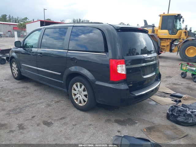 2C4RC1BG6GR147583 Chrysler Town & Country Touring