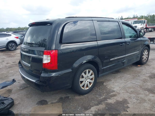 2C4RC1BG6GR147583 Chrysler Town & Country Touring