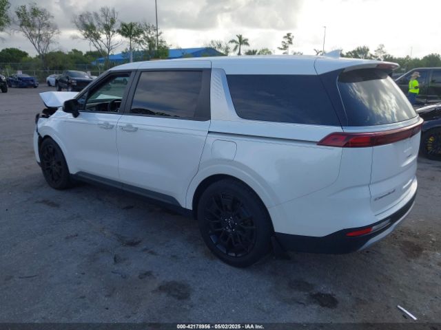 KNDNB4H35N6156173 KIA Carnival Mpv Lx Seat Package