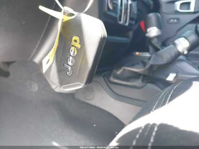 2021 JEEP WRANGLER UNLIMITED 1C4HJXDG4MW581070 Photo 10