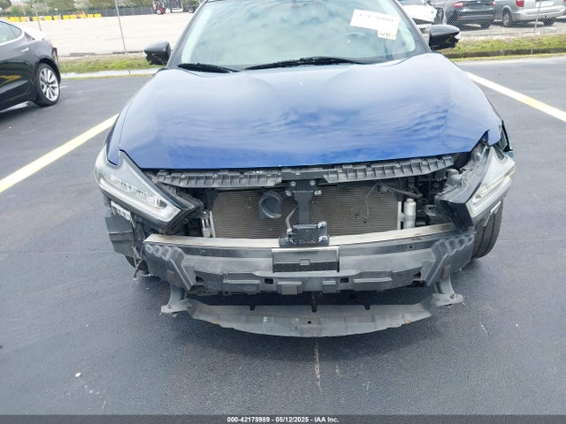 1N4AA6AP4HC426922 Nissan Maxima 3.5 Platinum