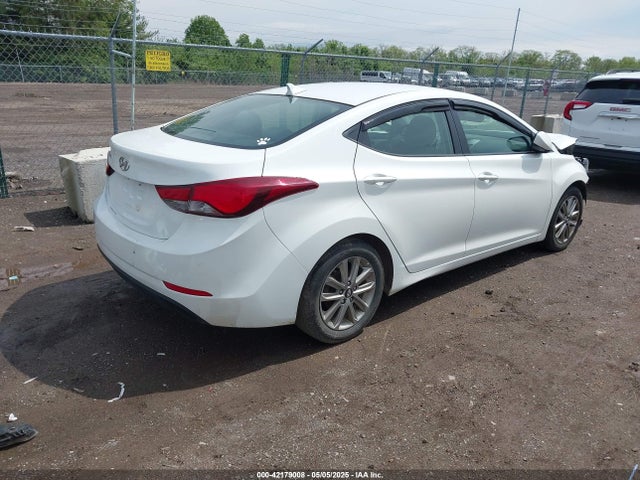 5NPDH4AE9EH471263 Hyundai ELANTRA SE
