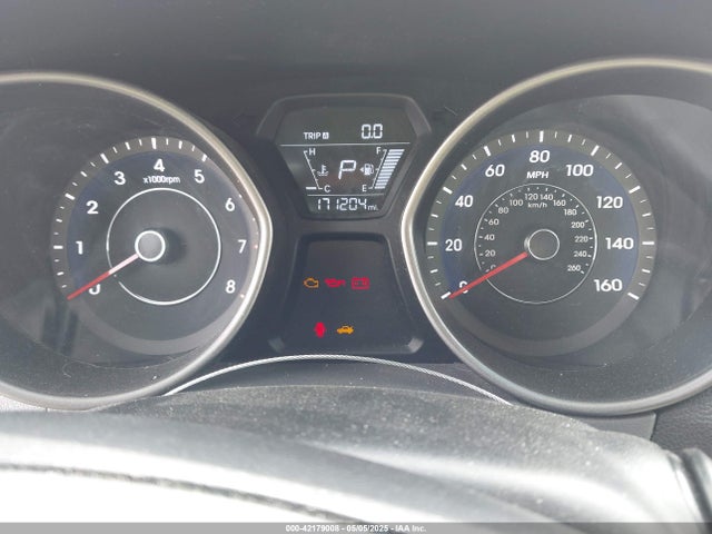 5NPDH4AE9EH471263 Hyundai ELANTRA SE