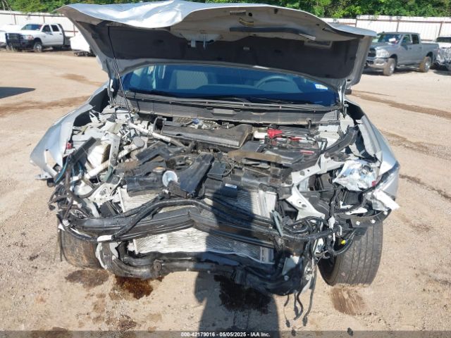 5N1AT2MT8JC755002 Nissan 2018