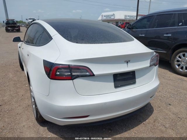 2022 TESLA MODEL 3 5YJ3E1EA7NF338526 Photo 2