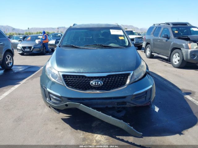 KNDPB3ACXF7696918 KIA Sportage Lx