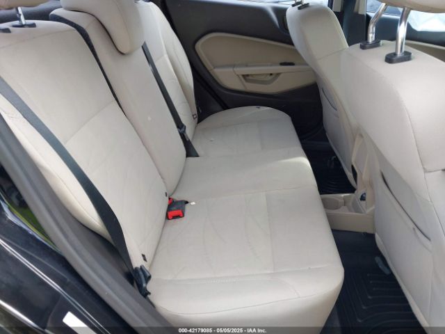 3FADP4BJ7GM153725 Ford FIESTA SE