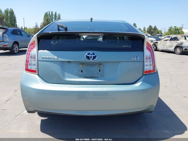 Toyota Prius Two 2015 JTDKN3DU6F1904348 Image 16
