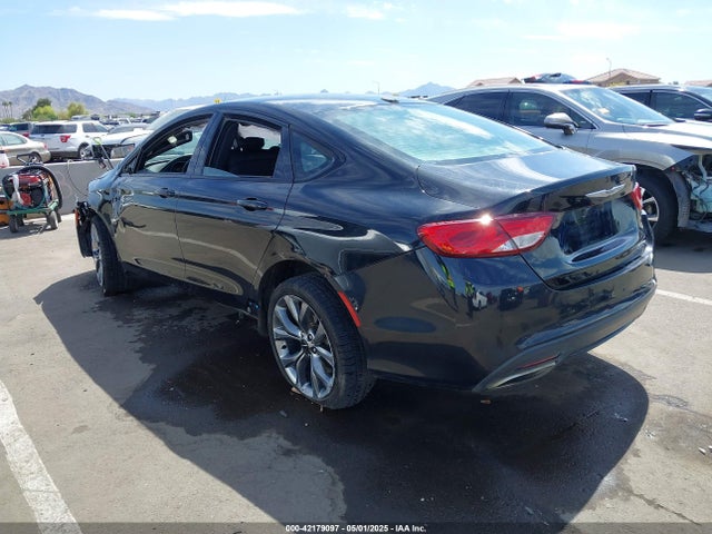 1C3CCCBB5GN125307 Chrysler 200 S