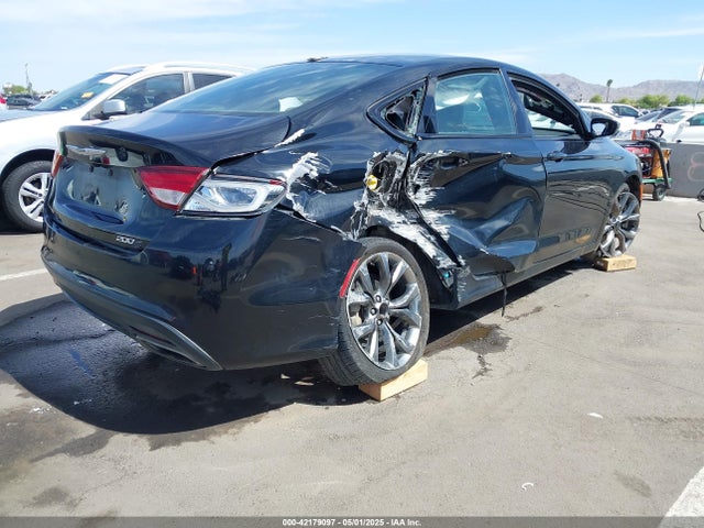 1C3CCCBB5GN125307 Chrysler 200 S