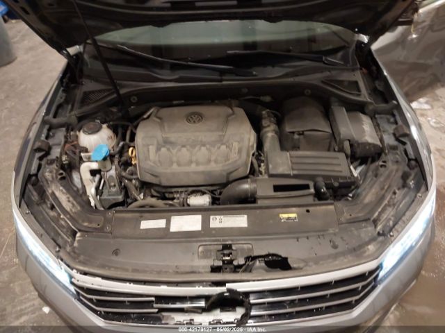 1VWBA7A36JC009970 Volkswagen Passat 2.0t Se