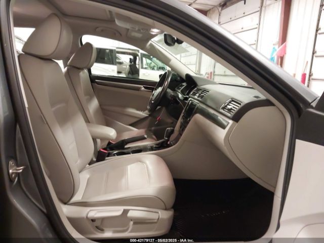 1VWBA7A36JC009970 Volkswagen Passat 2.0t Se