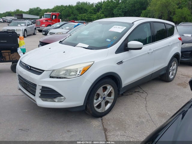 1FMCU0GX7FUB33968 Ford ESCAPE SE
