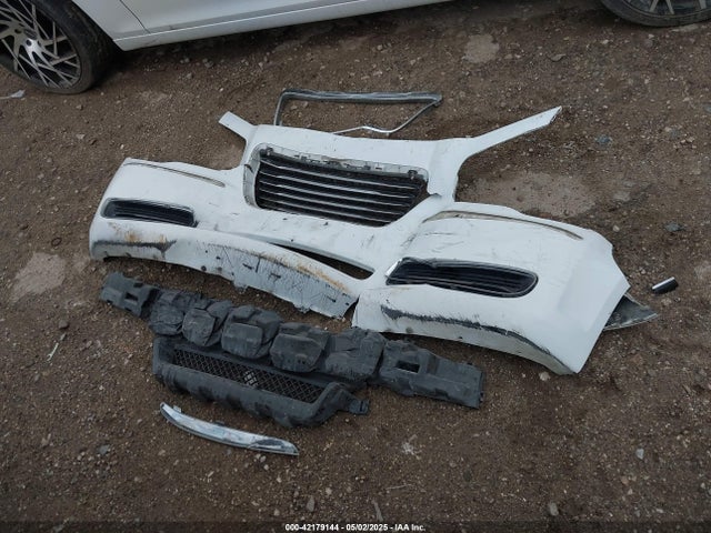 2C3CCAAG6EH343098 Chrysler 300 Uptown Edition