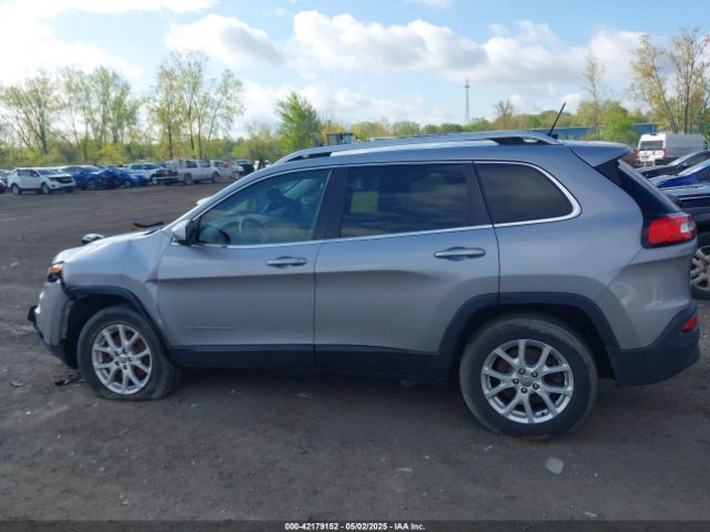 1C4PJMCSXEW294950 Jeep Cherokee Latitude