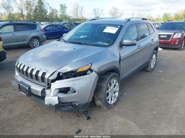 1C4PJMCSXEW294950 Jeep Cherokee Latitude