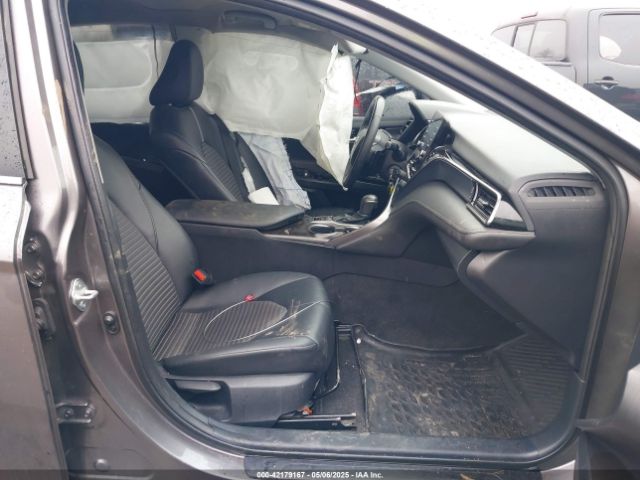 2022 TOYOTA CAMRY 4T1G11BK1NU068450 Photo 4